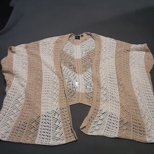 🖤4/$10 Women's Beige and White Knit Cardigan